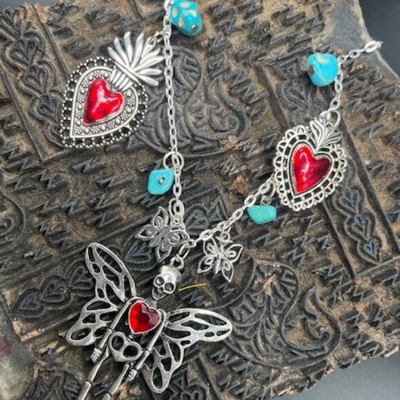 Skelly Fly Day of Dead Hand crafted Necklace - Picture 3 of 4